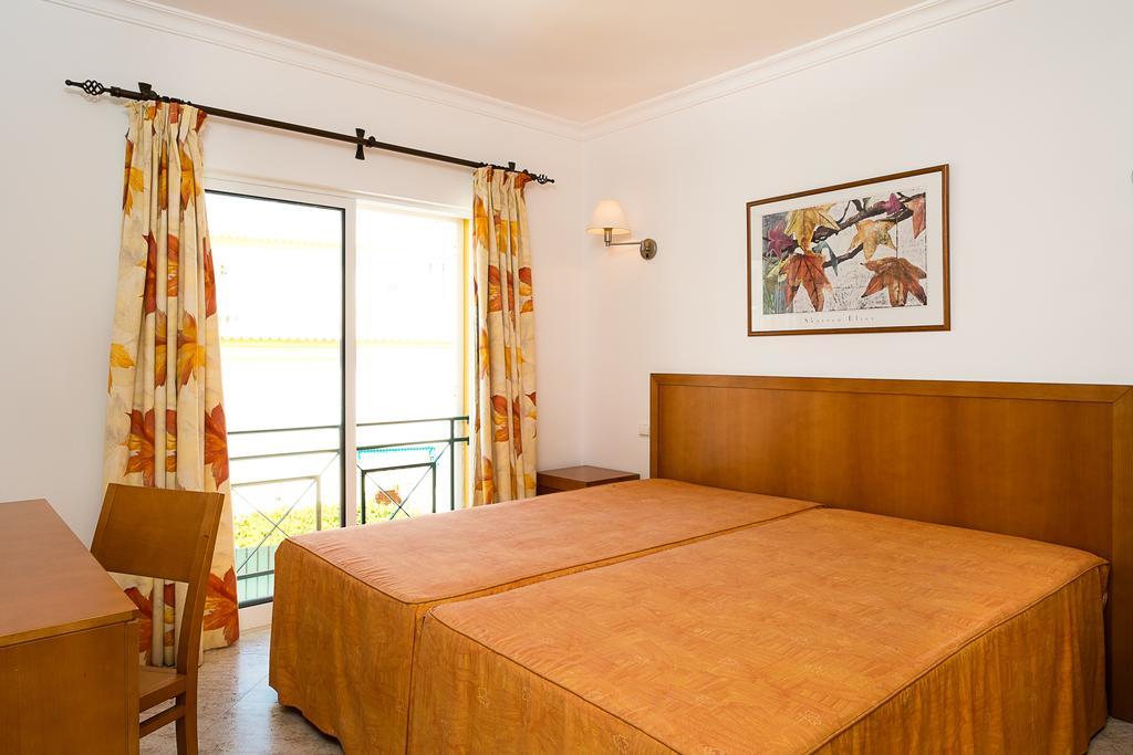 Apartamentos Benvindo By Umbral Albufeira Oda fotoğraf